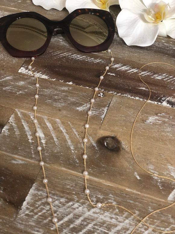 Pearl sunglasses chain